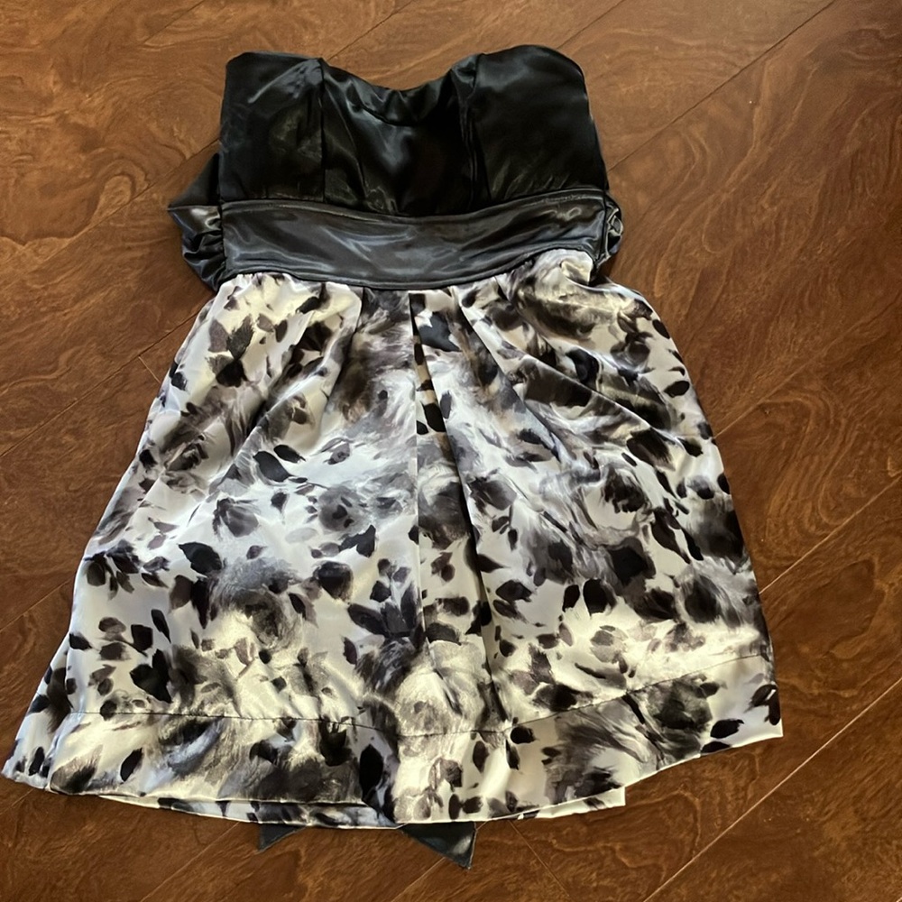 Elegant Black and White Floral Dress